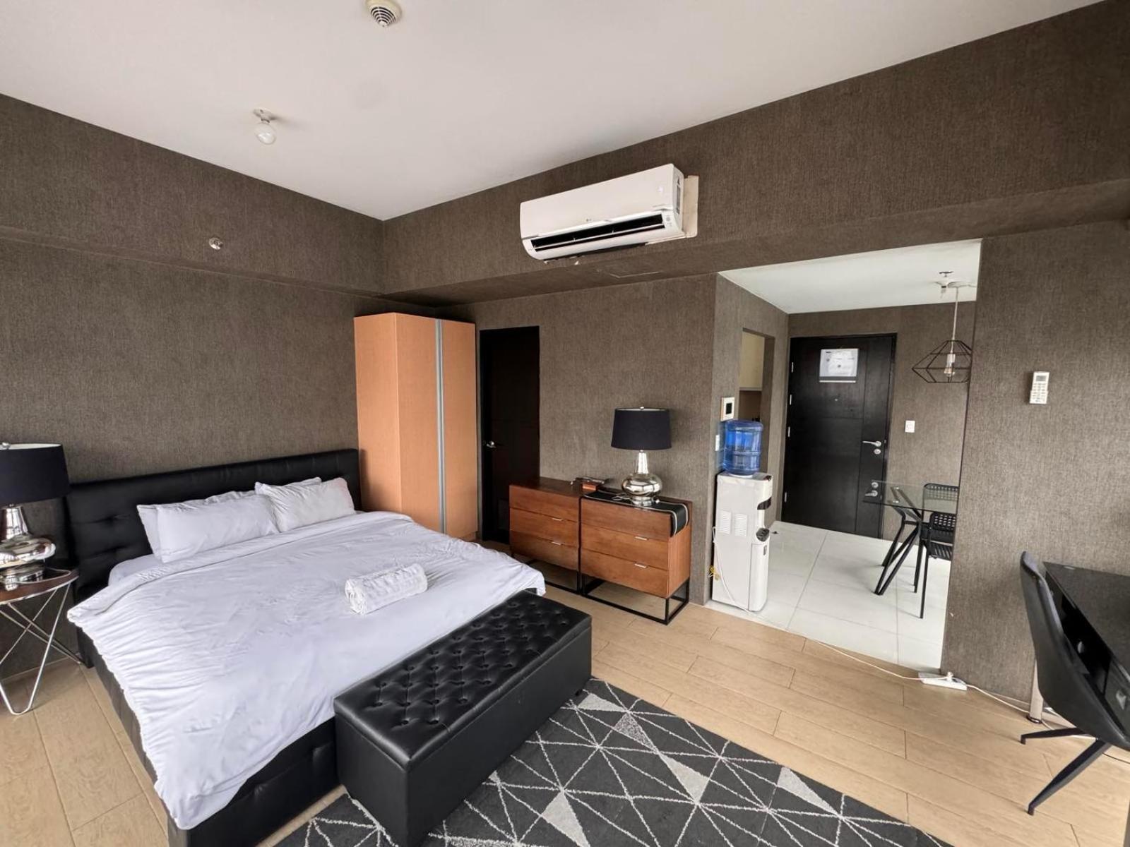 Modern Studio At Naia Terminal 3 Manille Extérieur photo